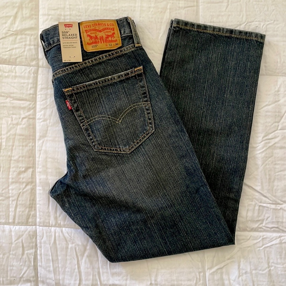🎁 NWT Men’s Levi’s 559 Jeans